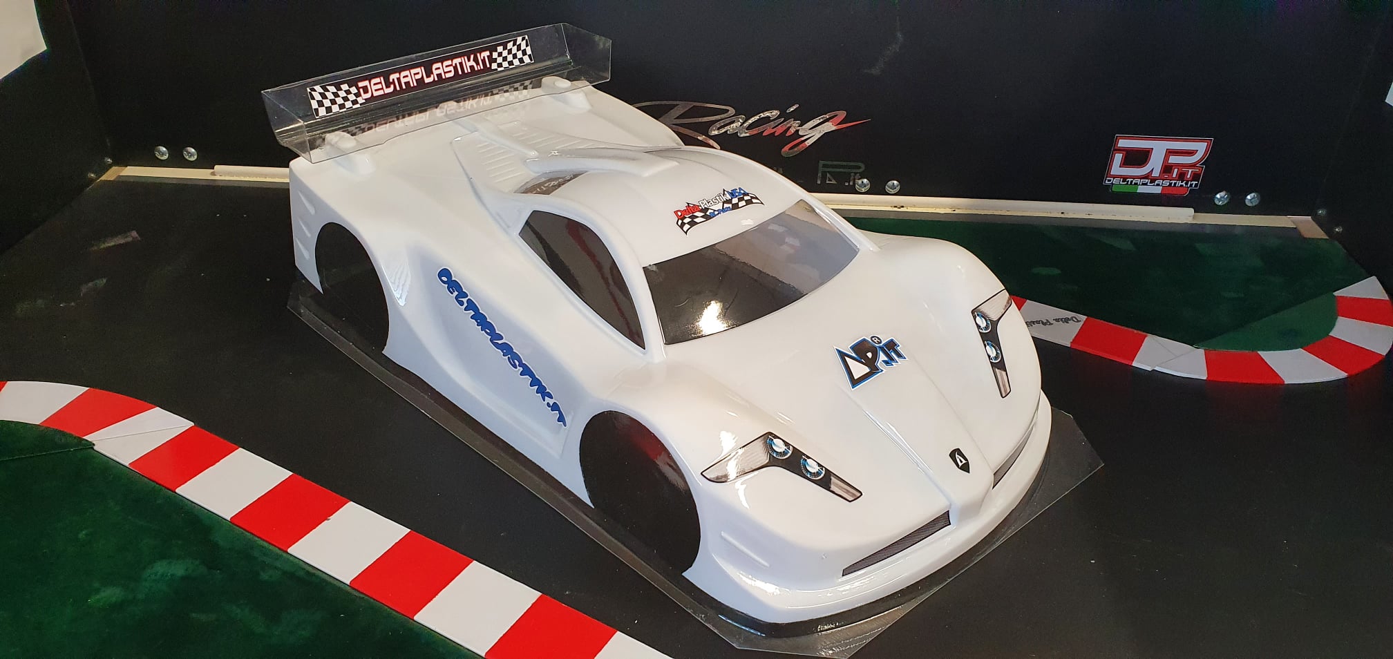 Lancia Stratos 1/8 Scale Clear RC Car Body | Delta Plastik – Delta