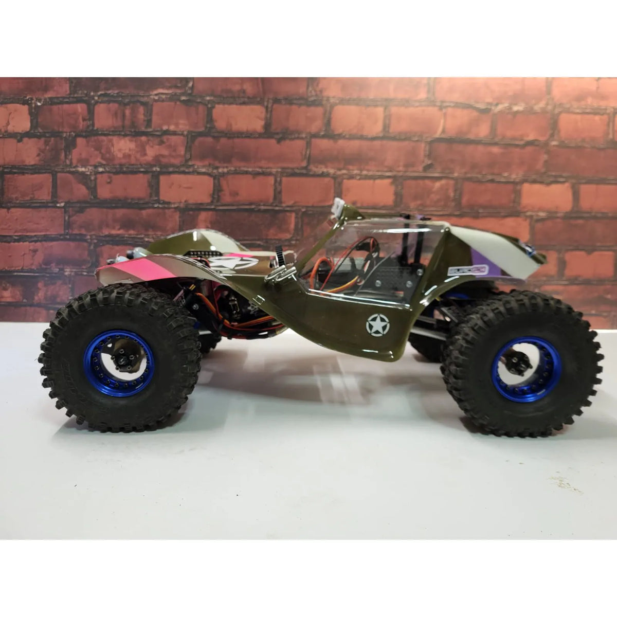 Mon10 Delta Plastik Monster Buggy RC monster truck body
